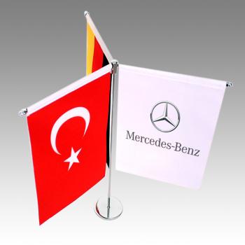 10cm-t-uclu-masa-bayrak-diregi-2